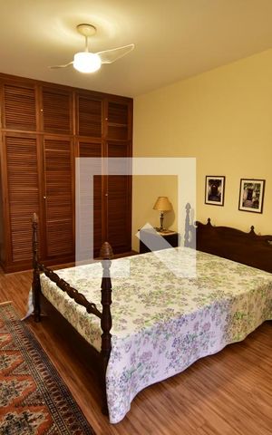 Casa à venda com 986m², 7 quartos e 10 vagasQuarto 3 - Suíte