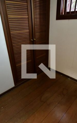 Casa à venda com 986m², 7 quartos e 10 vagasQuarto de Serviço 2