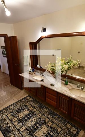 Casa à venda com 986m², 7 quartos e 10 vagasBanheiro 1 - Suíte