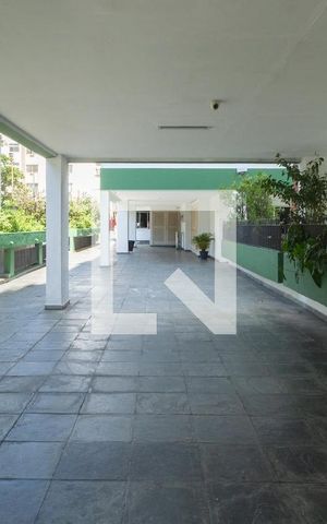 Apartamento à venda com 130m², 2 quartos e 1 vaga