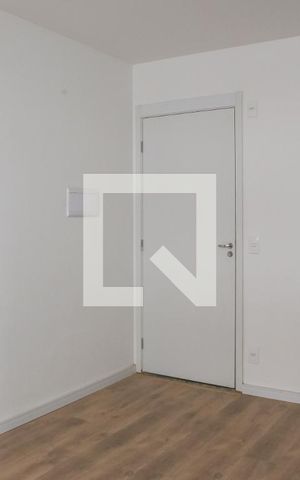 Apartamento à venda com 42m², 2 quartos e sem vaga Apartamento à venda com 42m², 2 quartos e sem vagaSala