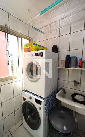 Apartamento à venda com 74m², 3 quartos e 1 vagaÁrea de Serviço