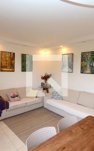 Apartamento à venda com 74m², 3 quartos e 1 vagaSala