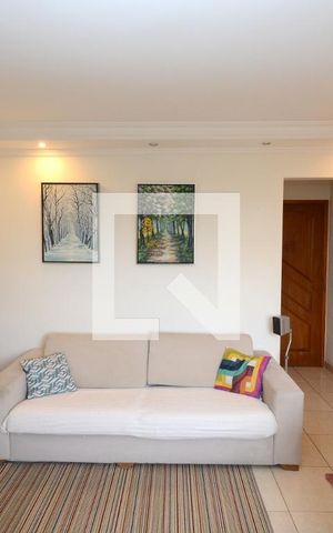 Apartamento à venda com 74m², 3 quartos e 1 vagaSala