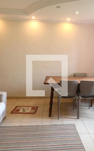 Apartamento à venda com 74m², 3 quartos e 1 vagaSala