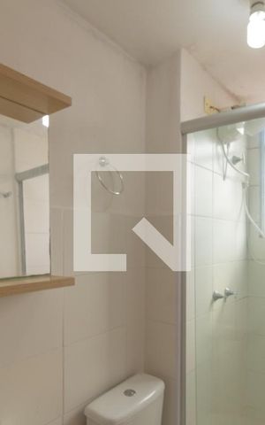 Apartamento para alugar com 42m², 2 quartos e 1 vaga Apartamento para alugar com 42m², 2 quartos e 1 vagaBanheiro