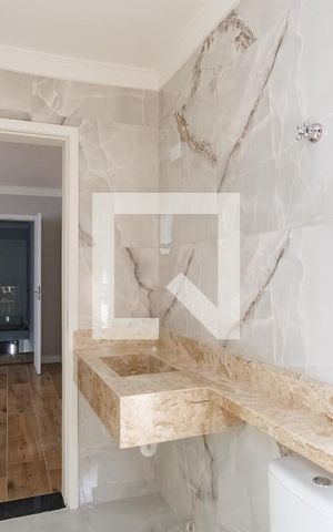 Casa à venda com 156m², 3 quartos e 2 vagasBanheiro da Suíte 1