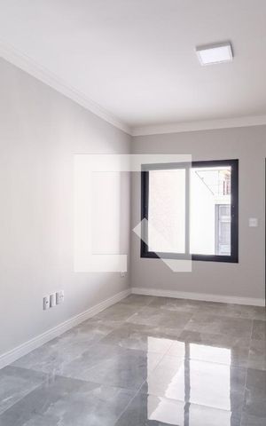 Casa à venda com 156m², 3 quartos e 2 vagasSala