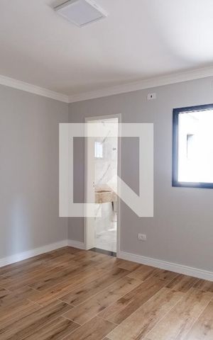 Casa à venda com 156m², 3 quartos e 2 vagasSuíte 1