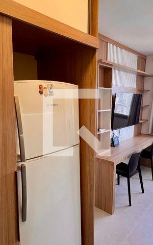 Studio para alugar com 24m², 1 quarto e sem vaga Studio para alugar com 24m², 1 quarto e sem vagaCozinha