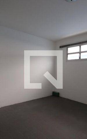 Casa à venda com 574m², 3 quartos e 5 vagasQuarto de Serviço 1