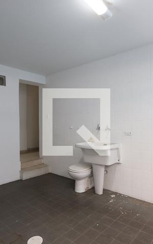 Casa à venda com 574m², 3 quartos e 5 vagasLavanderia