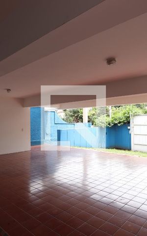 Casa à venda com 574m², 3 quartos e 5 vagasGaragem