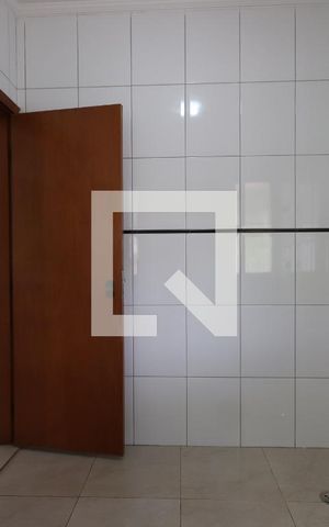 Casa à venda com 574m², 3 quartos e 5 vagasBanheiro da Suíte 1