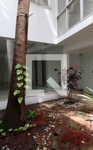 Casa à venda com 574m², 3 quartos e 5 vagasJardim de Inverno