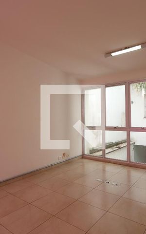 Casa à venda com 574m², 3 quartos e 5 vagasSala 3