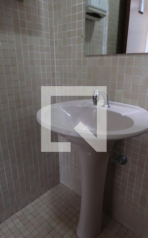 Casa à venda com 574m², 3 quartos e 5 vagasLavabo 2