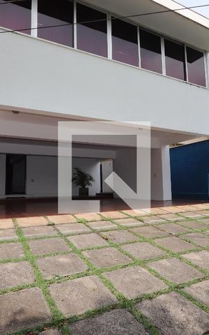Casa à venda com 574m², 3 quartos e 5 vagasGaragem
