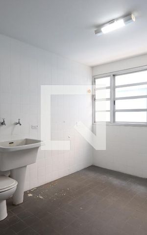Casa à venda com 574m², 3 quartos e 5 vagasLavanderia