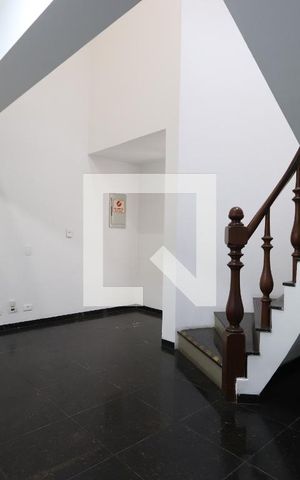 Casa à venda com 574m², 3 quartos e 5 vagasHall inferior