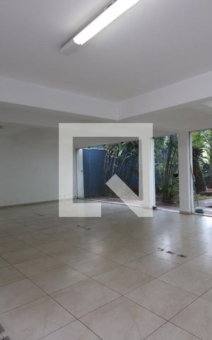 Casa à venda com 574m², 3 quartos e 5 vagasSalão de festas