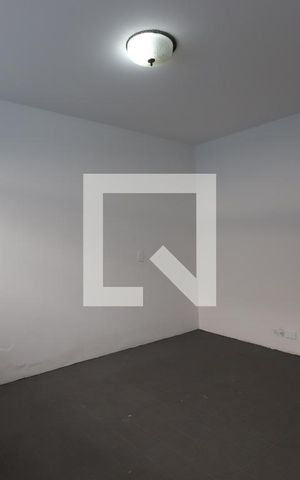 Casa à venda com 574m², 3 quartos e 5 vagasQuarto de Serviço 1