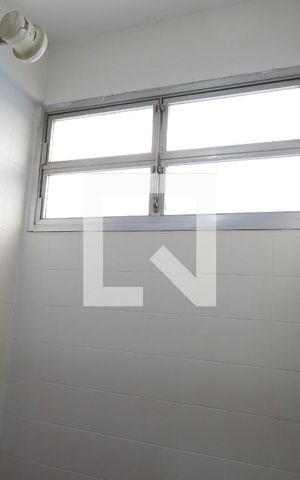 Casa à venda com 574m², 3 quartos e 5 vagasBanheiro de serviço