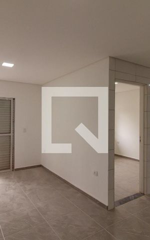 Casa à venda com 46m², 1 quarto e sem vaga Casa à venda com 46m², 1 quarto e sem vagaSala