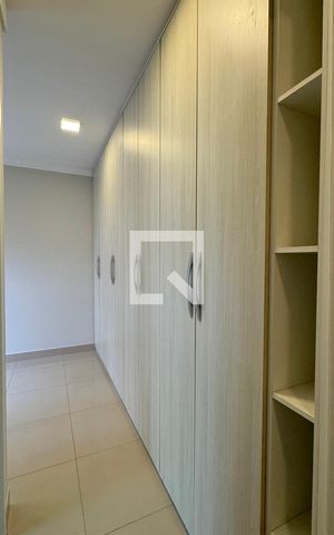 Apartamento para alugar com 76m², 2 quartos e 1 vagaSuíte 1