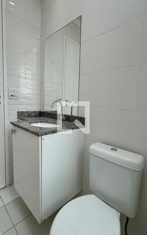 Apartamento para alugar com 76m², 2 quartos e 1 vagaBanheiro da Suíte 1