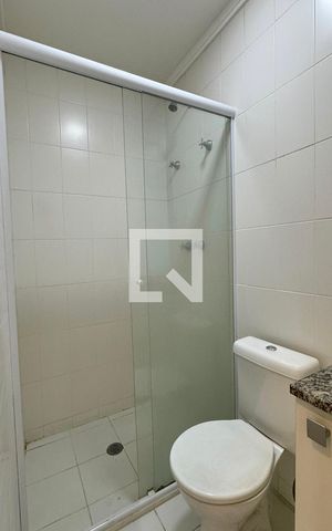 Apartamento para alugar com 76m², 2 quartos e 1 vagaBanheiro Corredor