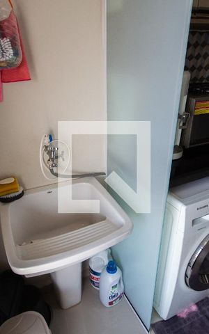 Apartamento para alugar com 67m², 2 quartos e 1 vagaÁrea de Serviço