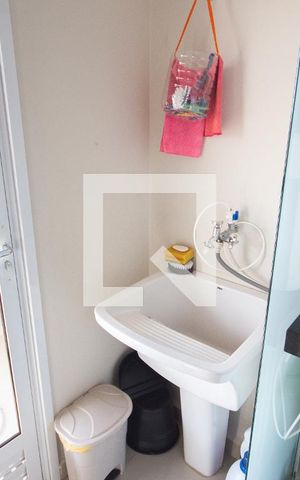 Apartamento para alugar com 67m², 2 quartos e 1 vagaÁrea de Serviço