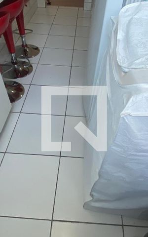 Apartamento à venda com 60m², 2 quartos e 1 vaga Apartamento à venda com 60m², 2 quartos e 1 vagaÁrea de Serviço