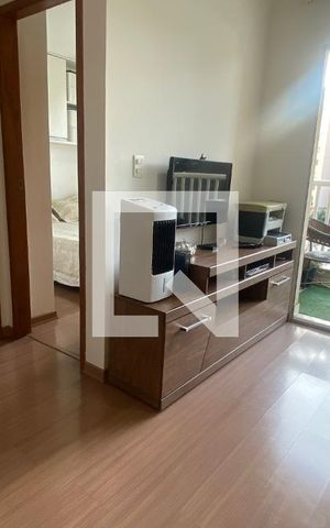 Apartamento à venda com 60m², 2 quartos e 1 vaga Apartamento à venda com 60m², 2 quartos e 1 vagaSala