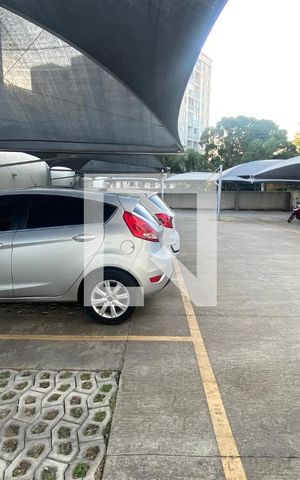 Apartamento à venda com 60m², 2 quartos e 1 vaga Apartamento à venda com 60m², 2 quartos e 1 vagaGaragem