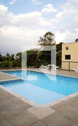 Apartamento para alugar com 70m², 3 quartos e 1 vagaÁrea comum - Piscina