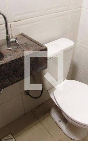 Casa à venda com 130m², 3 quartos e 2 vagasBanheiro Social
