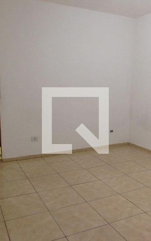 Casa à venda com 130m², 3 quartos e 2 vagasSuíte 2
