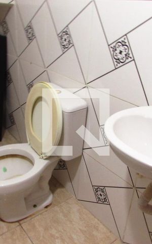 Casa à venda com 130m², 3 quartos e 2 vagasBanheiro da Suíte 1