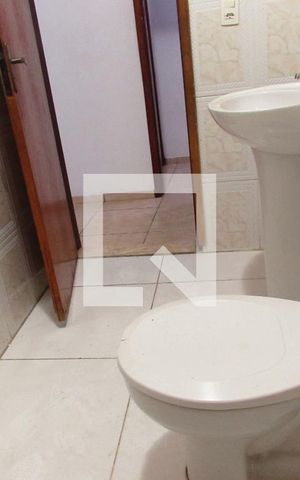 Casa à venda com 130m², 3 quartos e 2 vagasBanheiro da Suíte 2