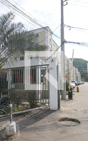 Apartamento à venda com 41m², 2 quartos e 1 vagaFachada e portaria