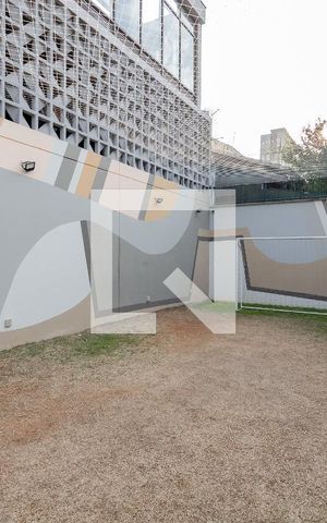 Apartamento à venda com 160m², 3 quartos e 2 vagas Apartamento à venda com 160m², 3 quartos e 2 vagasQuadra