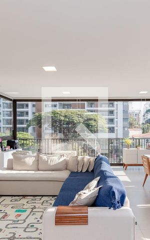 Apartamento à venda com 160m², 3 quartos e 2 vagas Apartamento à venda com 160m², 3 quartos e 2 vagasSala