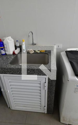 Casa à venda com 499m², 4 quartos e 8 vagasÁrea de Serviço