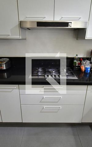 Casa à venda com 499m², 4 quartos e 8 vagasCozinha