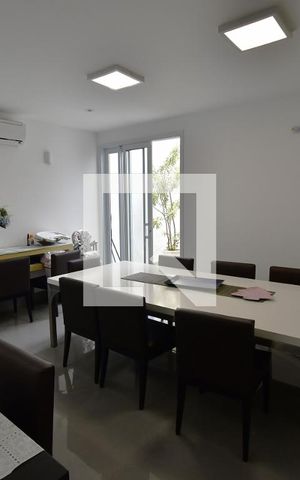 Casa à venda com 499m², 4 quartos e 8 vagasCozinha