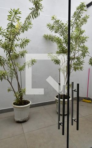 Casa à venda com 499m², 4 quartos e 8 vagasSala / Escritório