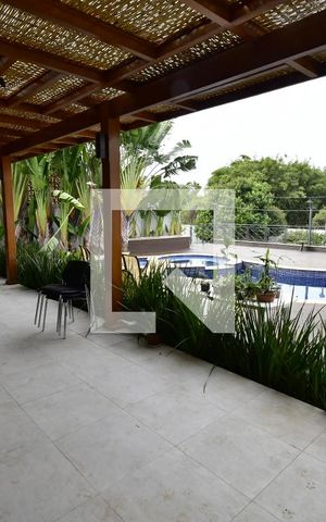 Casa à venda com 499m², 4 quartos e 8 vagasVaranda
