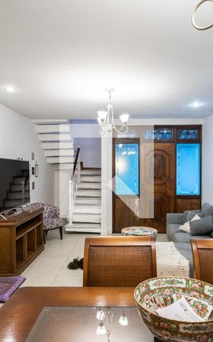 Casa à venda com 200m², 4 quartos e 2 vagas